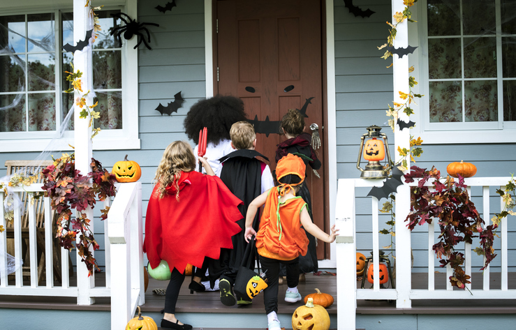 halloween safety tips